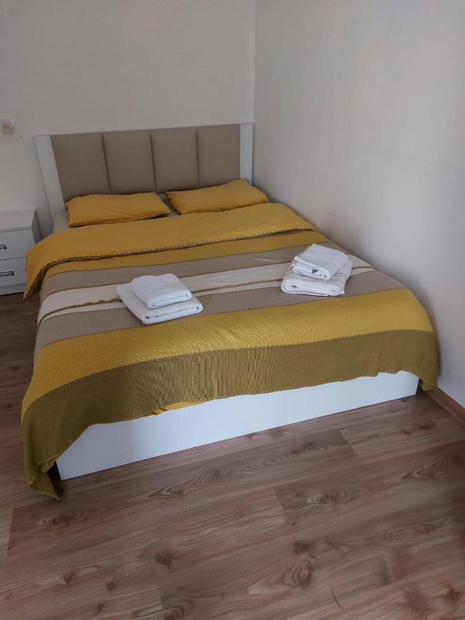 Nana Apartment Tbilisi Bagian luar foto