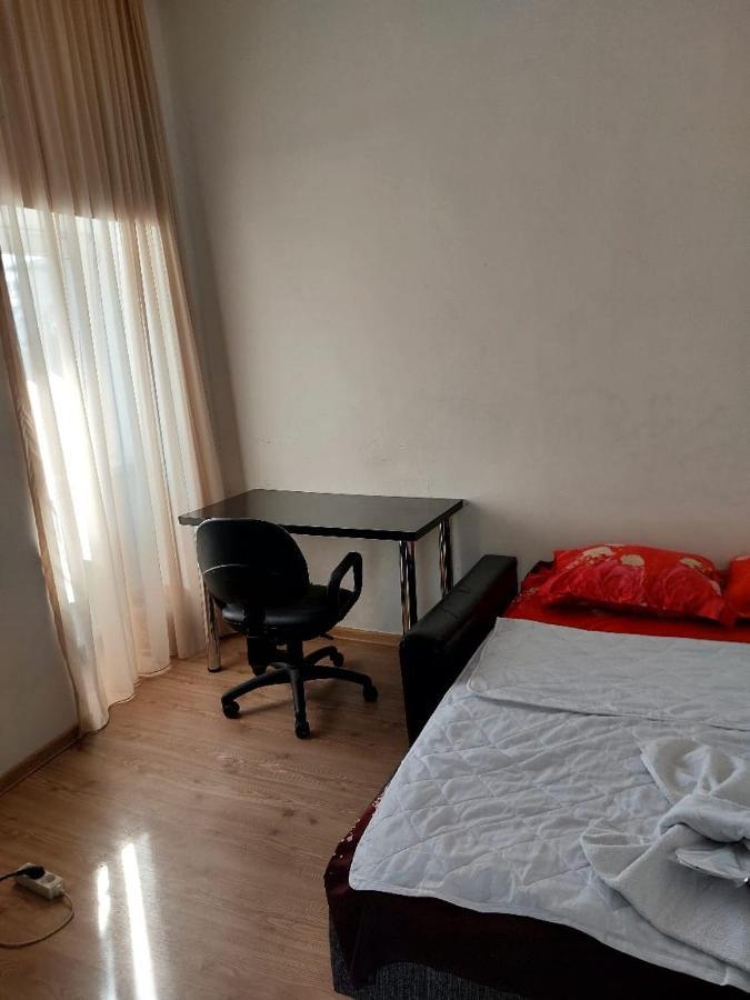 Nana Apartment Tbilisi Bagian luar foto