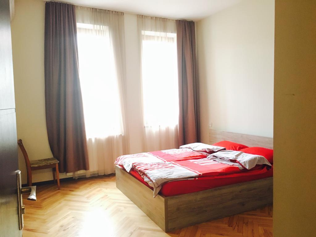 Nana Apartment Tbilisi Bagian luar foto